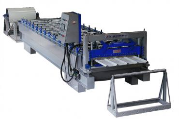 Dakpanrolvormmachine
