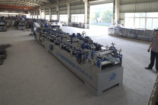 Automatic Purlin Forming Machine